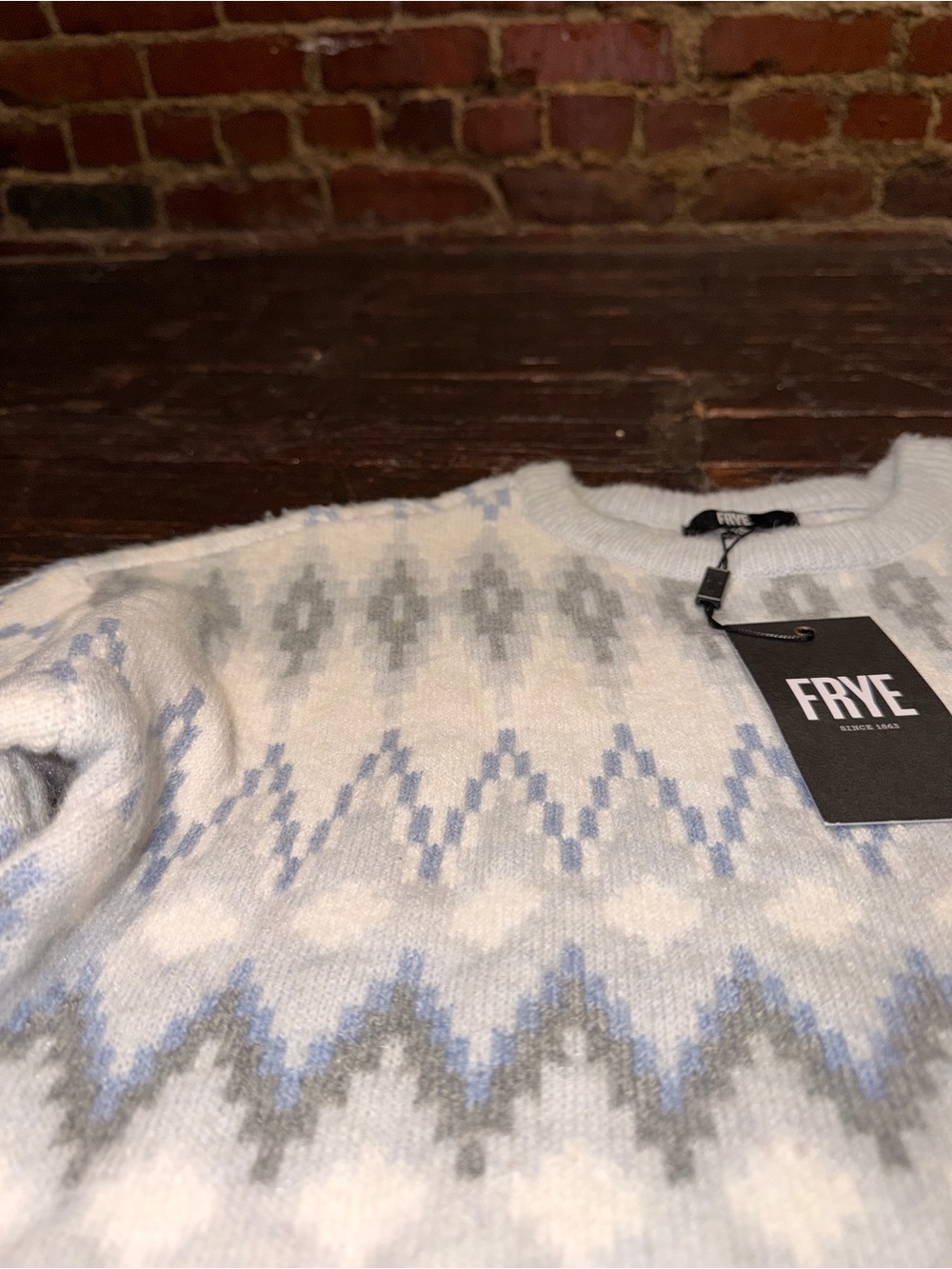 FRYE Fair Isle Nordic Crewneck Sweater Blue Gray White NWT Size S - Picture 5 of 10